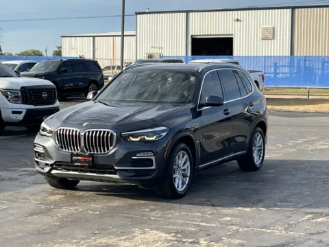 Photos of 2020 BMW X5 sDrive40i for sale in Alvin, TX at Auto Boutique Texas