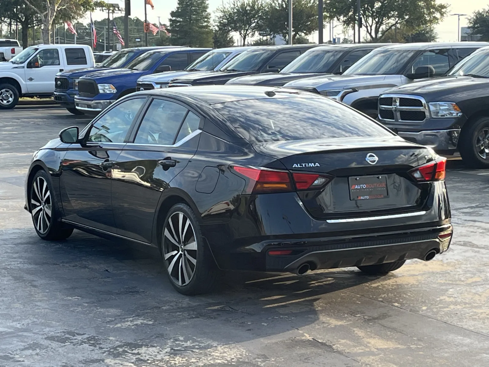 Nissan Altima photo 9