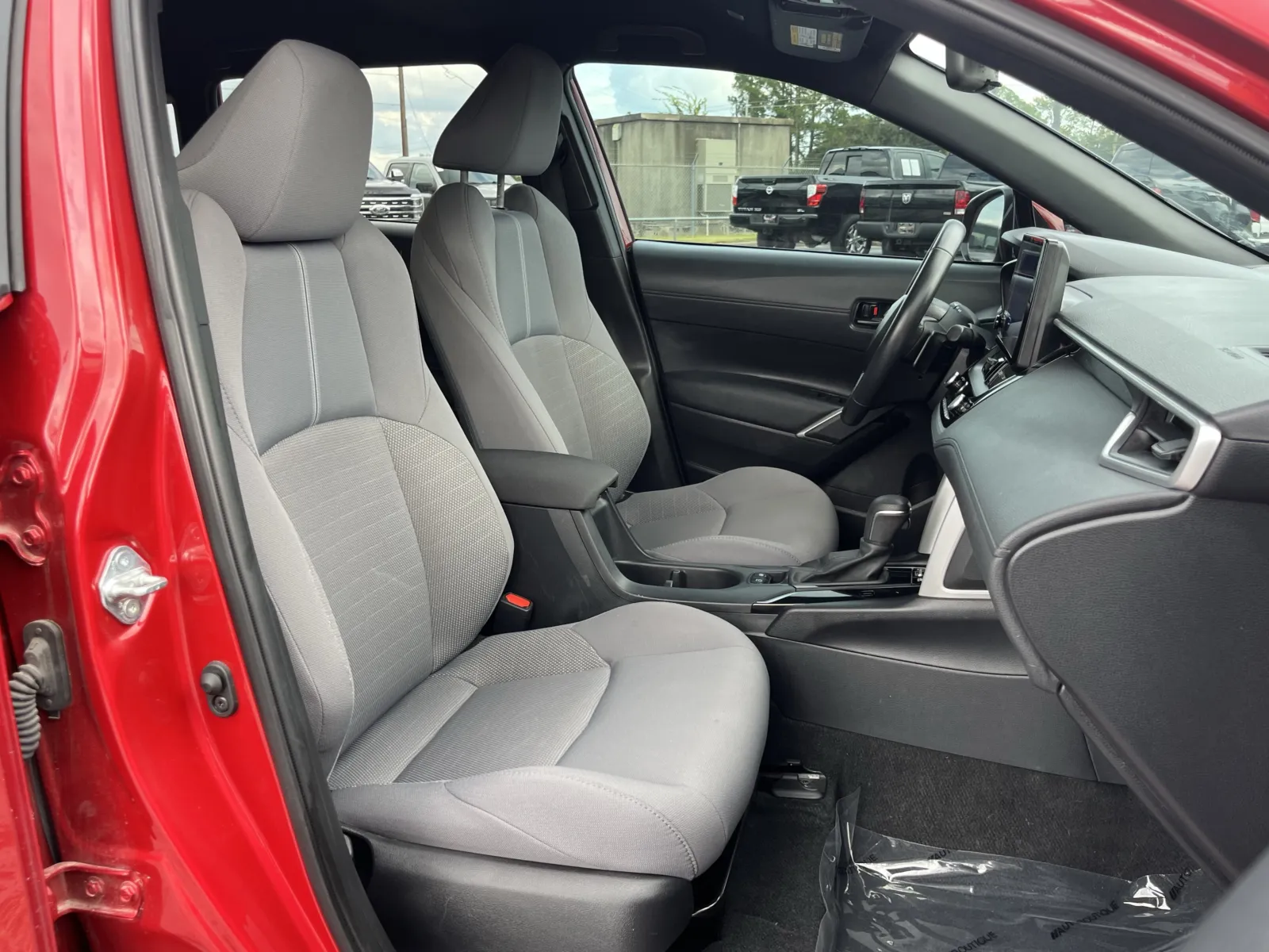 Toyota Corolla Cross photo 26