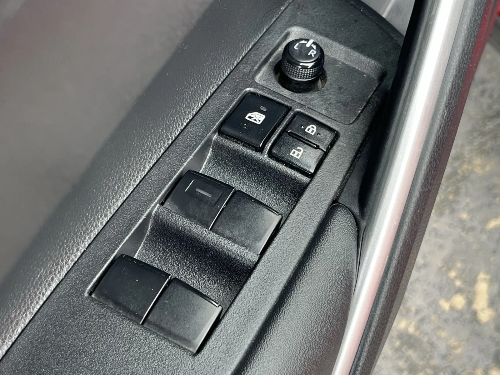 Toyota Corolla Cross photo 24