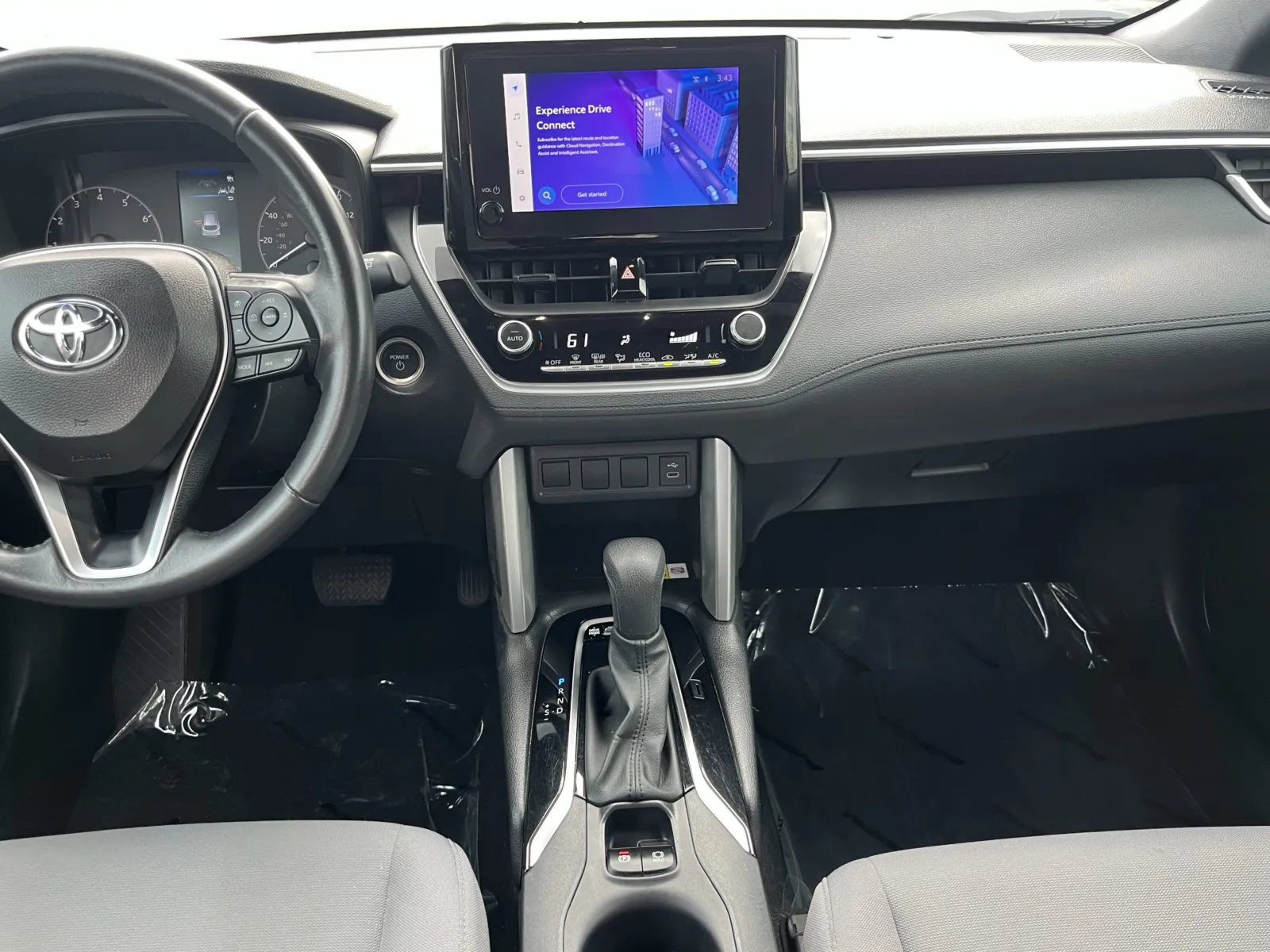 Toyota Corolla Cross photo 23