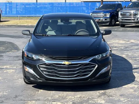 More photos of 2023 Chevrolet Malibu LS at Auto Boutique Texas, TX