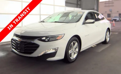 White 2023 Chevrolet Malibu LT for sale in Alvin, TX