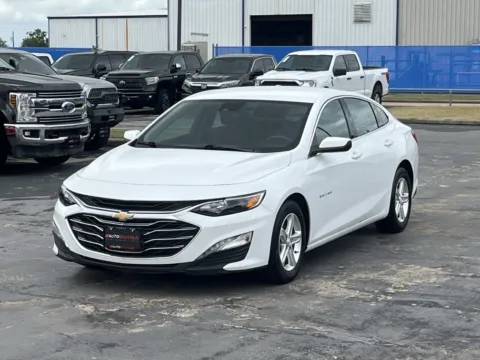 Another view of 2023 Chevrolet Malibu LT for sale in Alvin, TX at Auto Boutique Texas