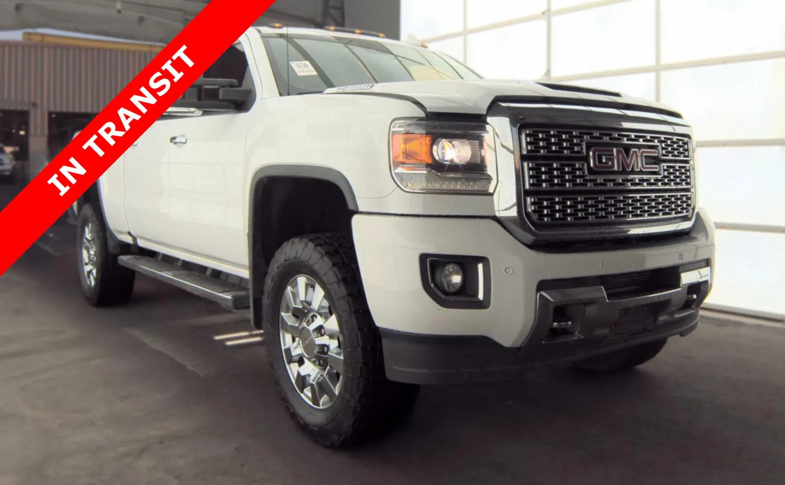 GMC Sierra photo 3