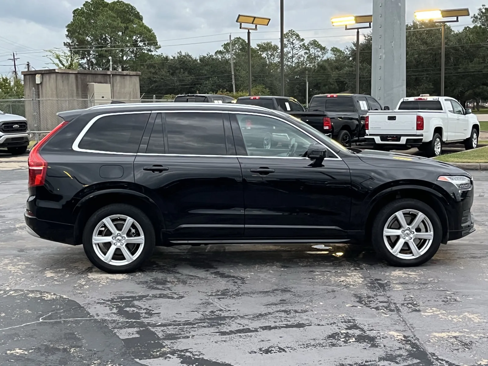 Volvo XC90 photo 11