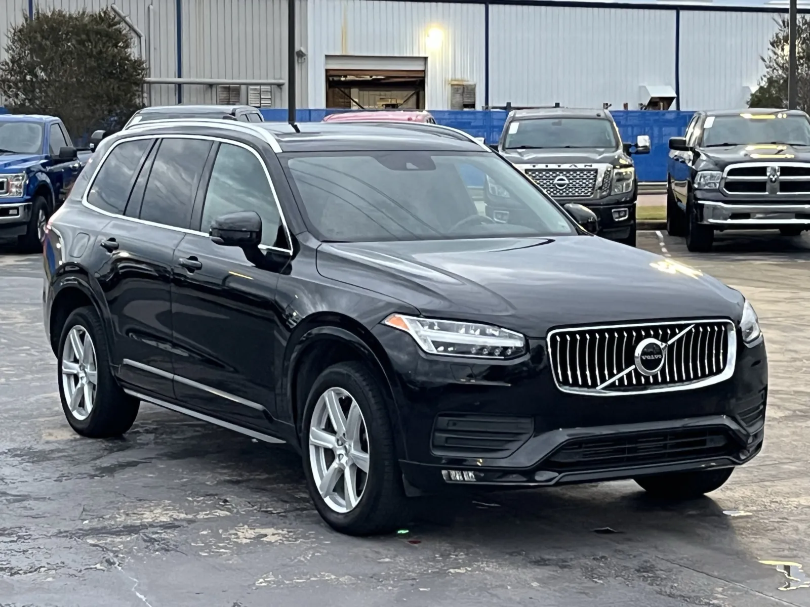 Volvo XC90 photo 3