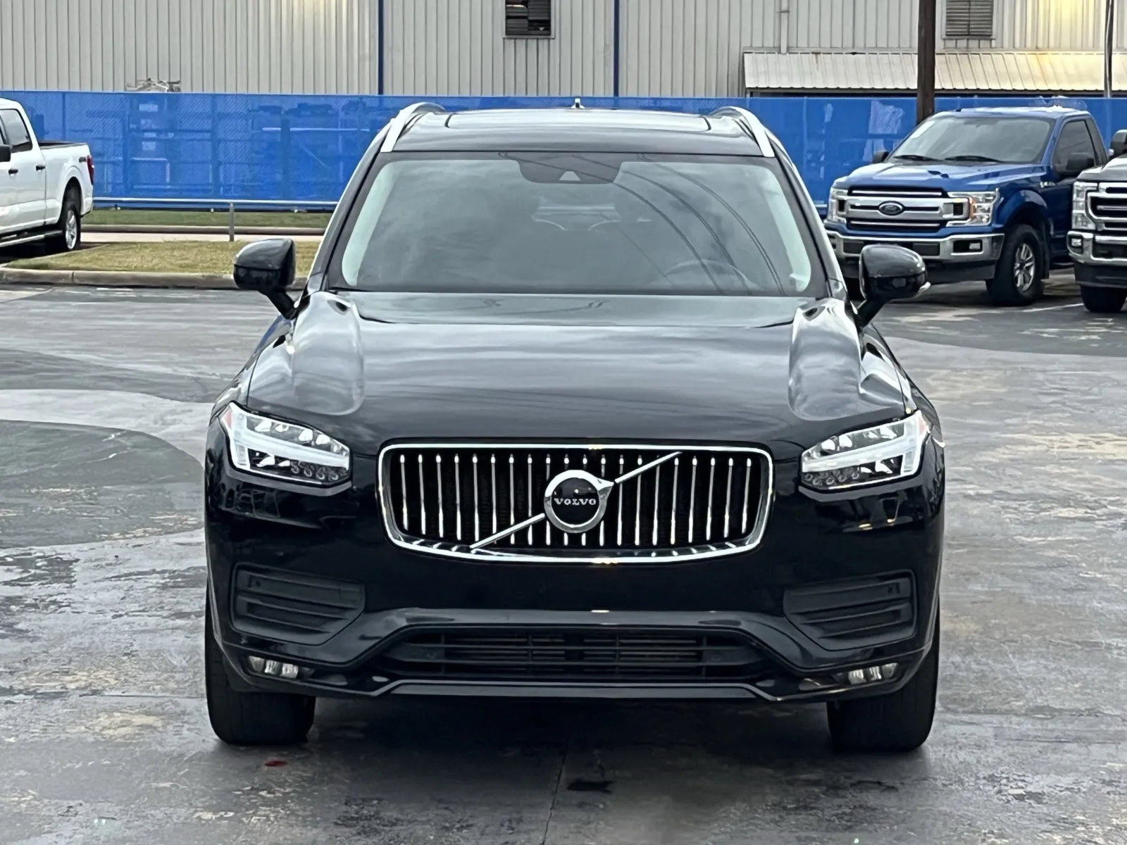 Volvo XC90 photo 4