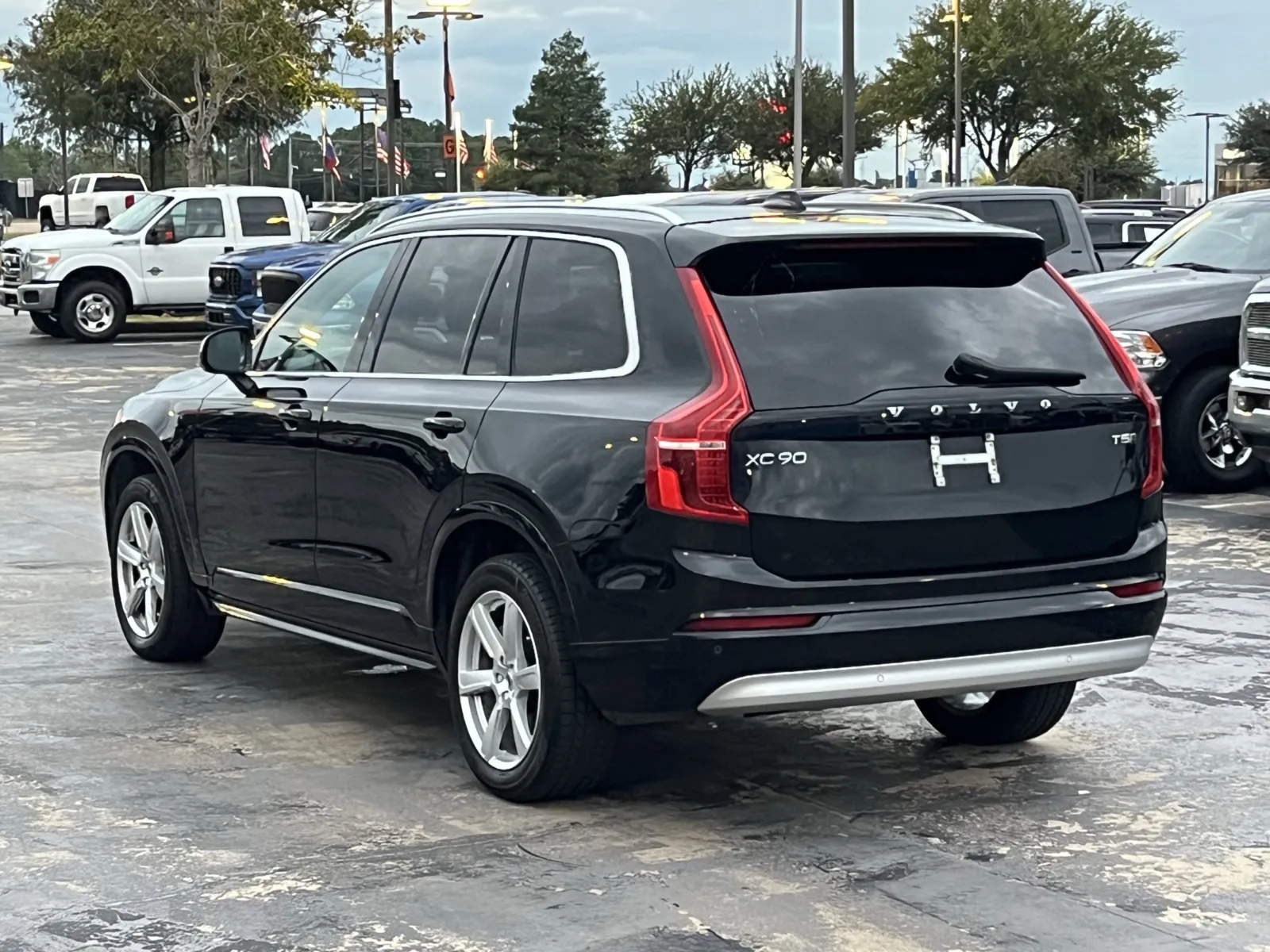 Volvo XC90 photo 9