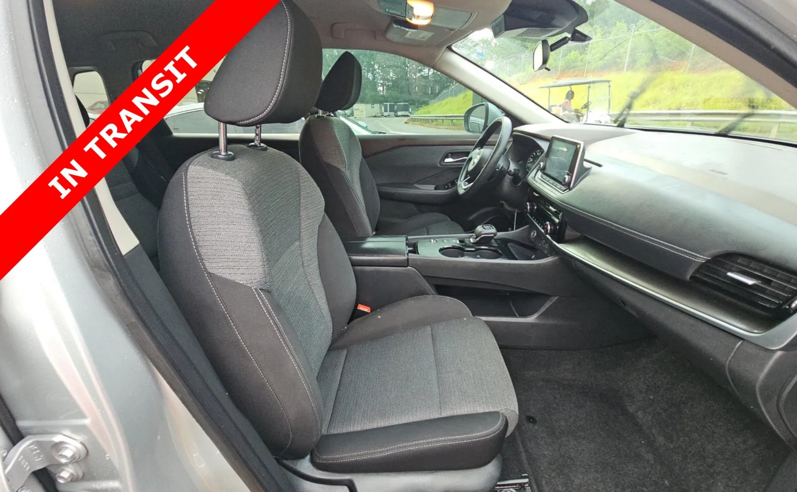Nissan Rogue photo 6