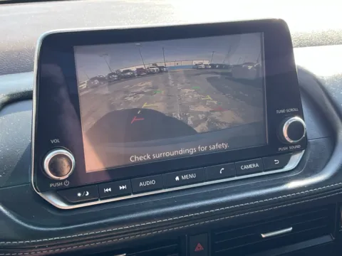 More photos of 2022 Nissan Rogue SV at Auto Boutique Texas, TX