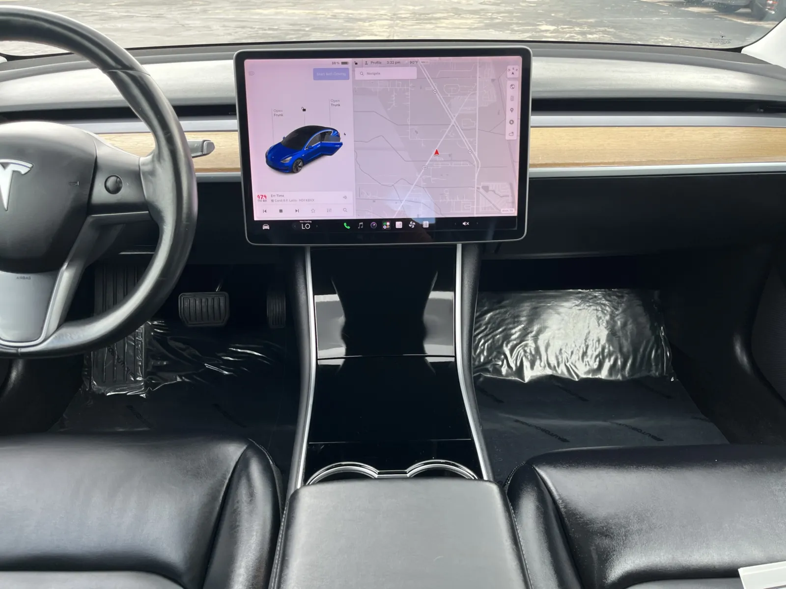 Tesla Model 3 photo 21
