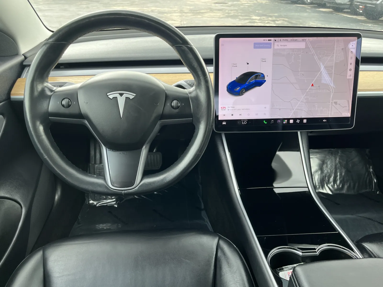 Tesla Model 3 photo 14