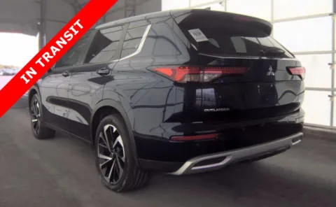 More photos of 2023 Mitsubishi Outlander SE Special Edition at Auto Boutique Texas, TX