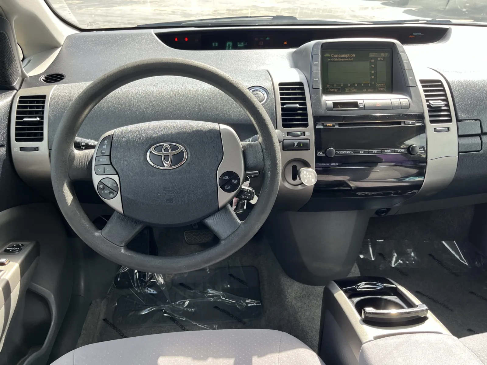 Toyota Prius photo 15