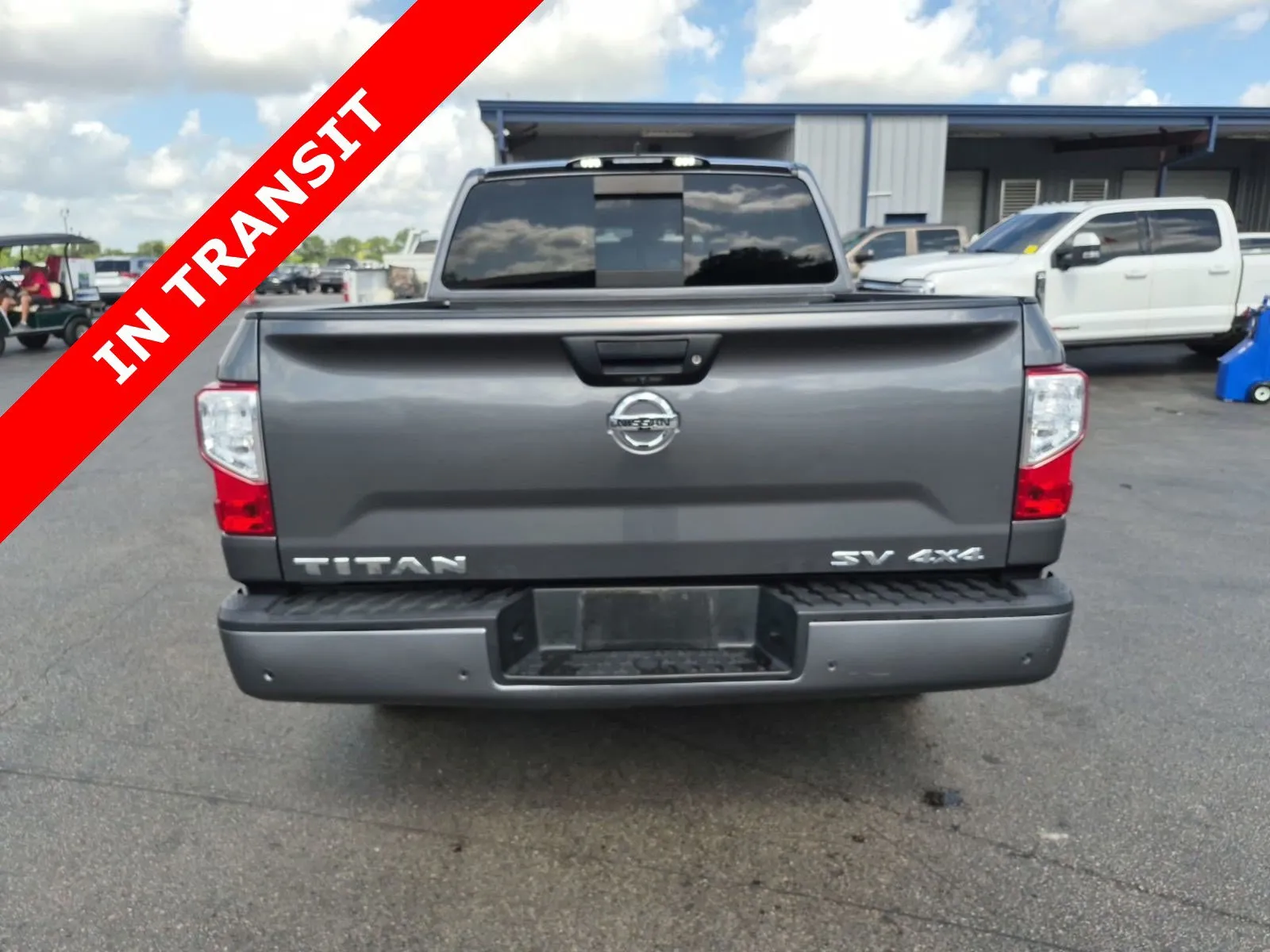 Nissan Titan photo 4