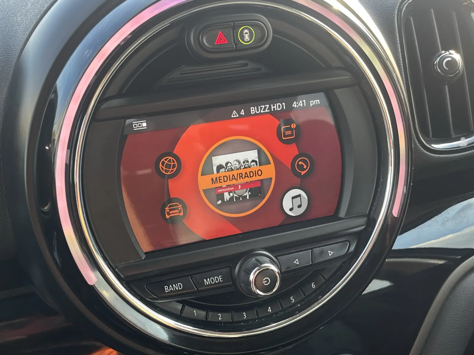 Mini Countryman photo 6