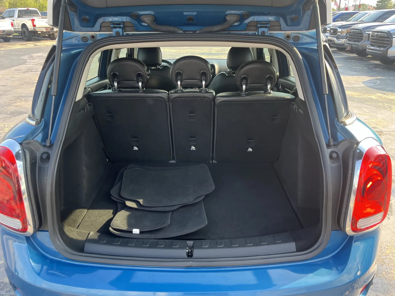 Mini Countryman photo 13