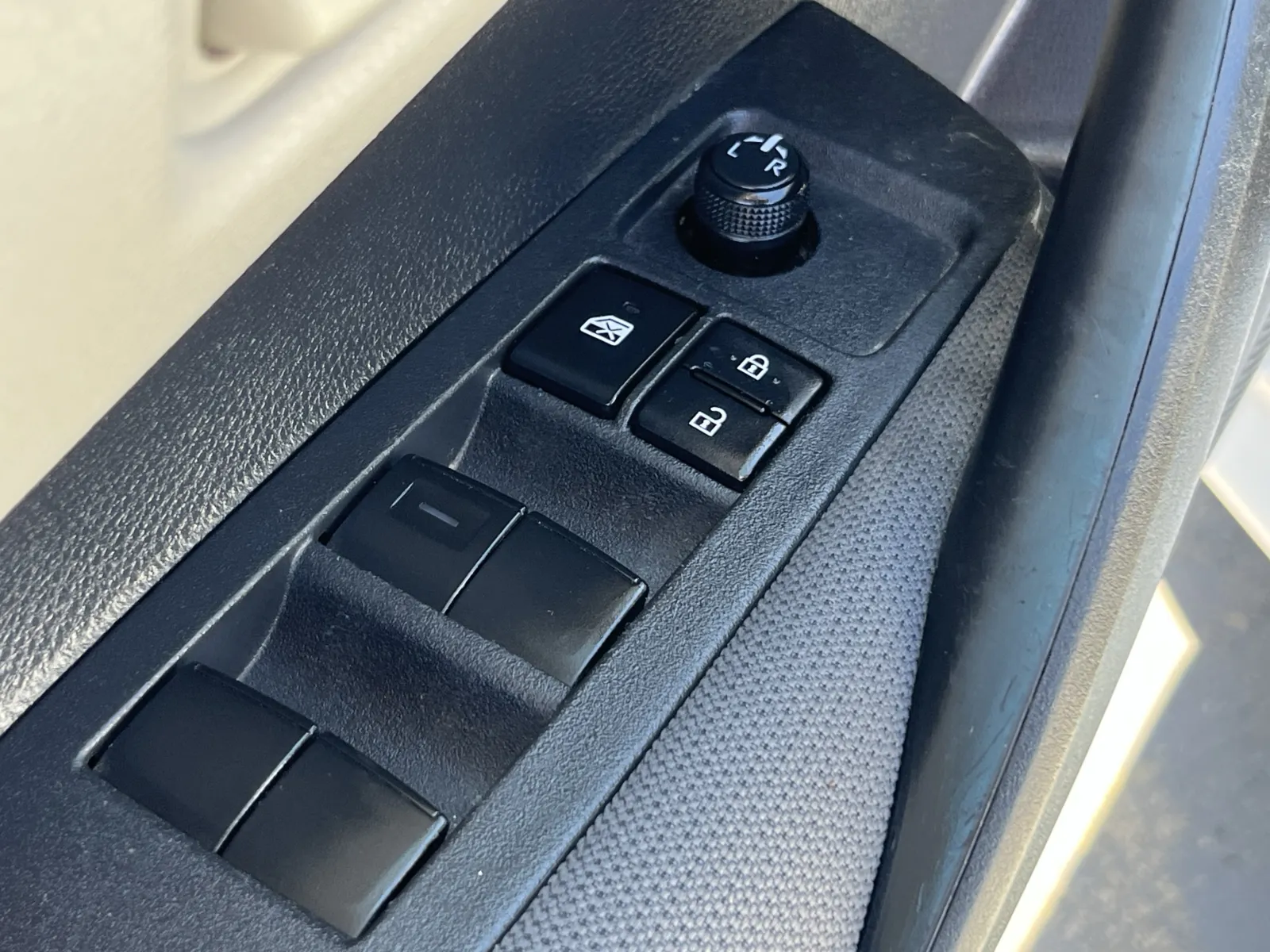 Toyota Corolla photo 22