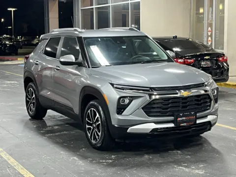 Photos of 2025 Chevrolet Trailblazer LT for sale in Alvin, TX at Auto Boutique Texas