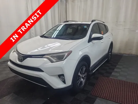 White 2017 Toyota RAV4 XLE for sale in Alvin, TX