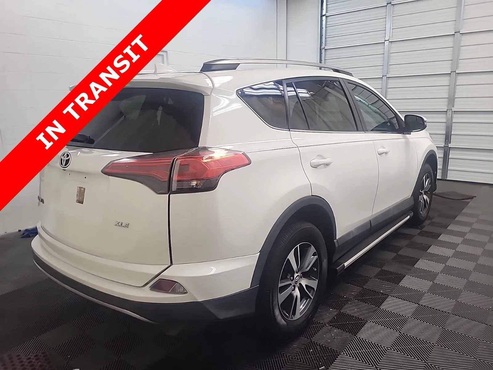 Toyota RAV4 photo 4