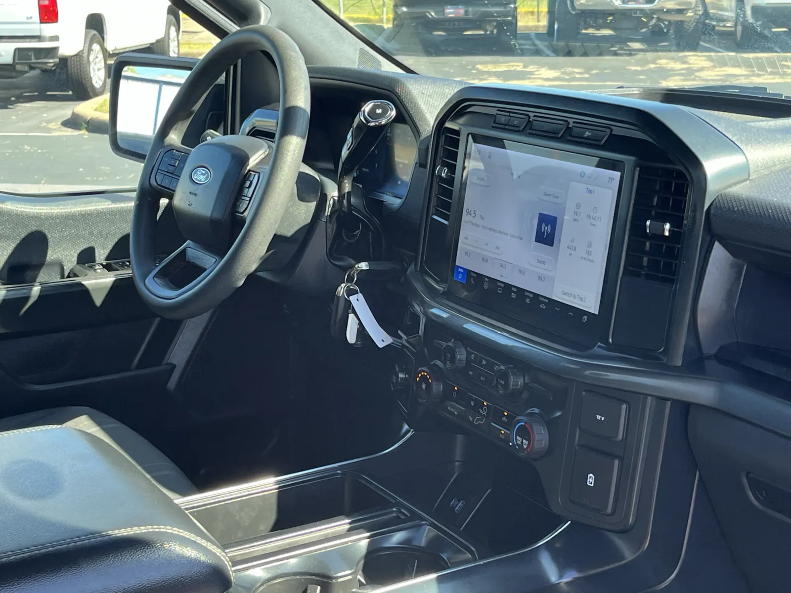 Ford F-150 photo 13