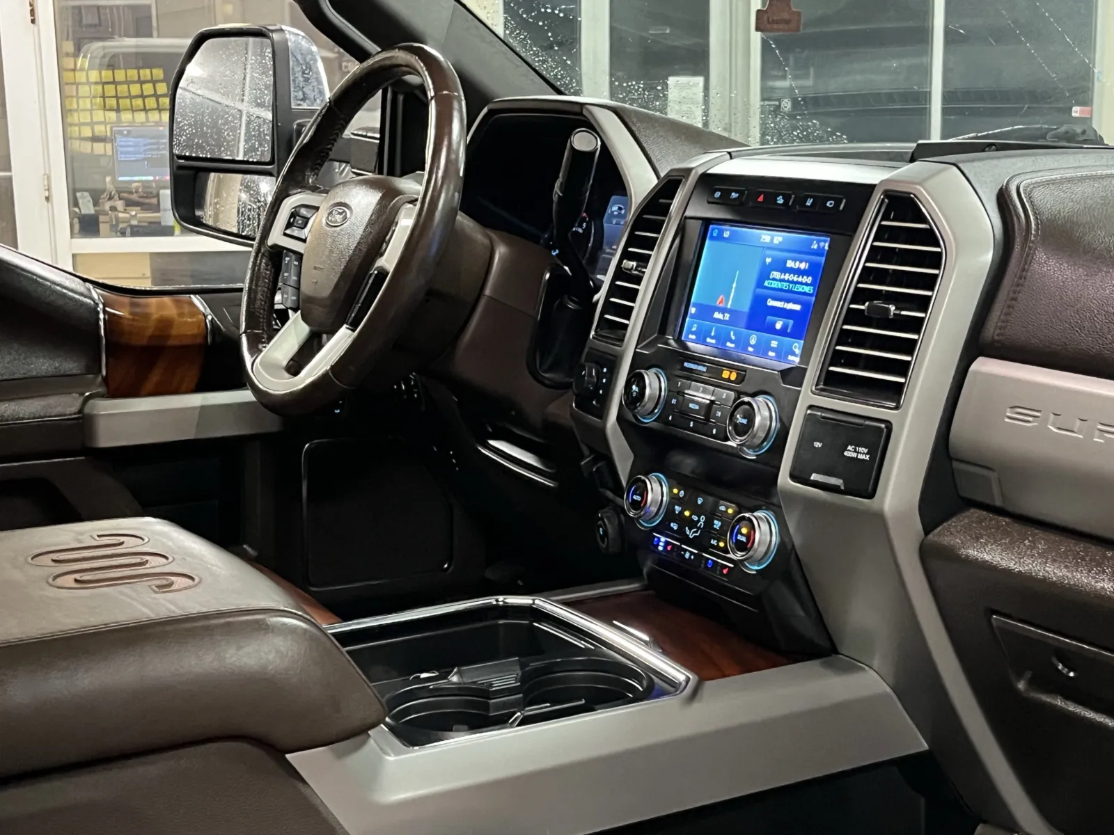 Ford F-250 photo 14