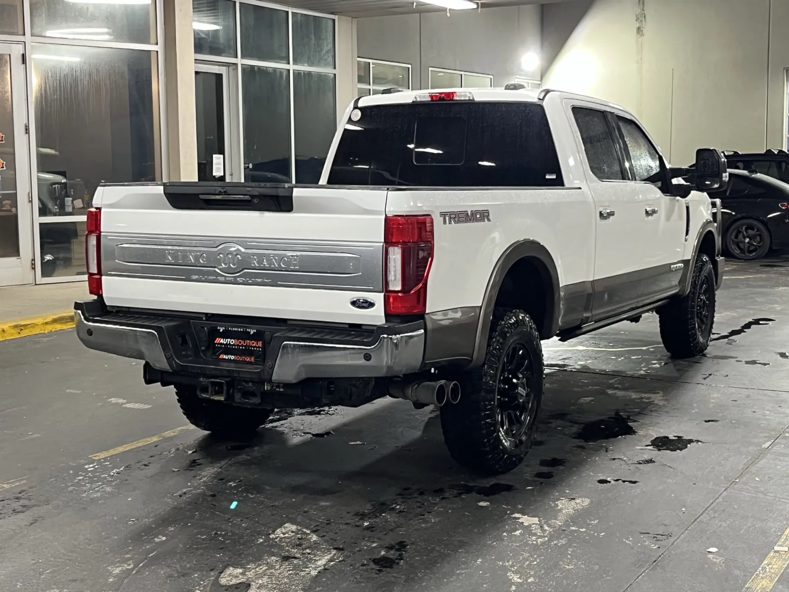 Ford F-250 photo 11