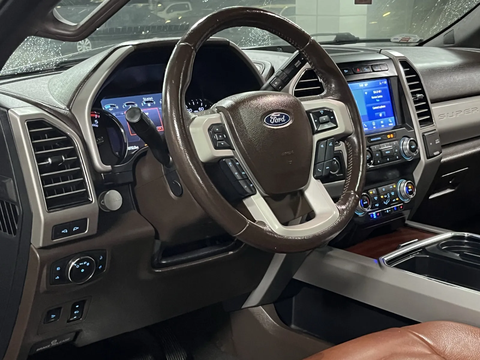 Ford F-250 photo 13