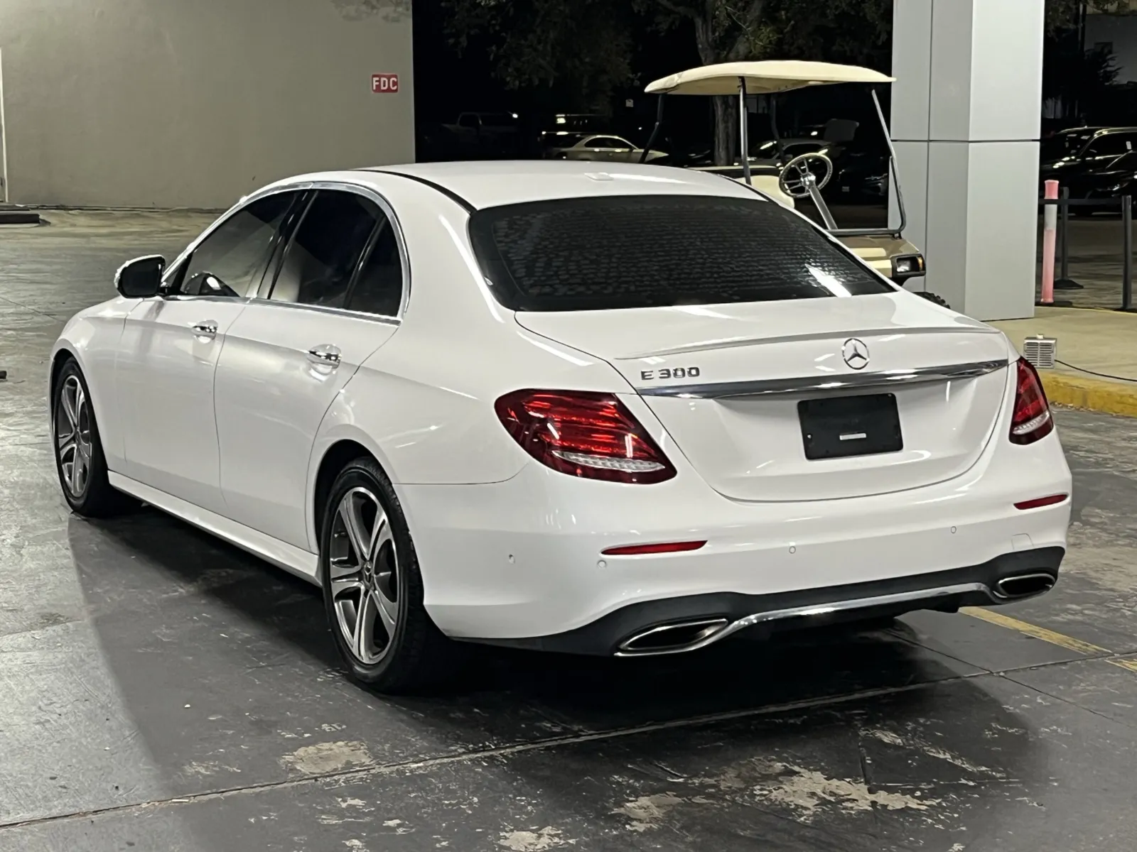 Mercedes-Benz E-Class photo 10