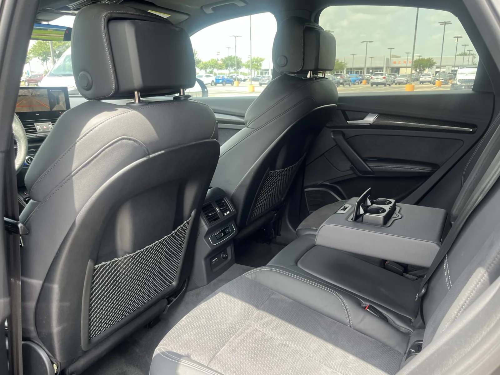 Audi SQ5 photo 30