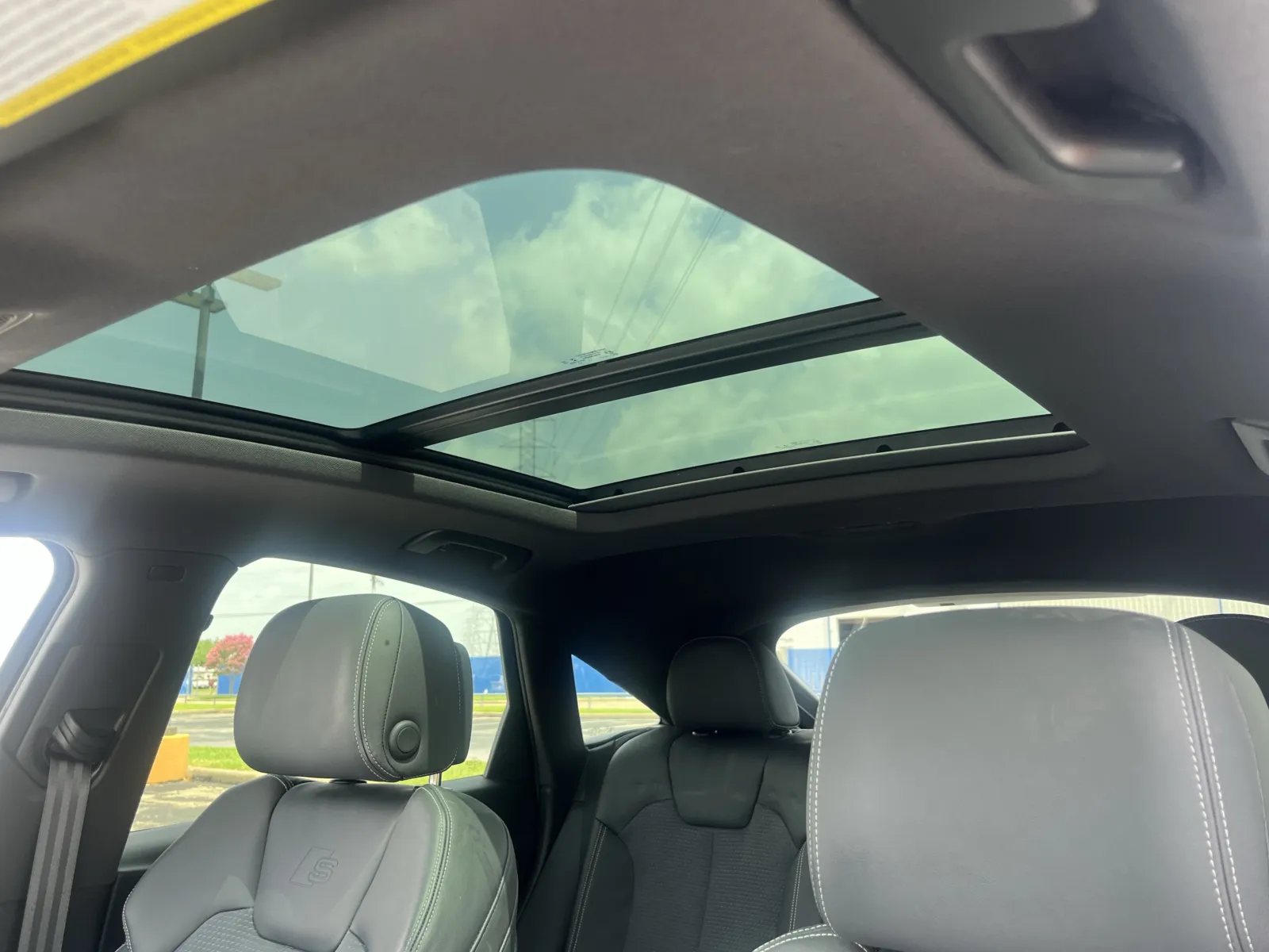 Audi SQ5 photo 31