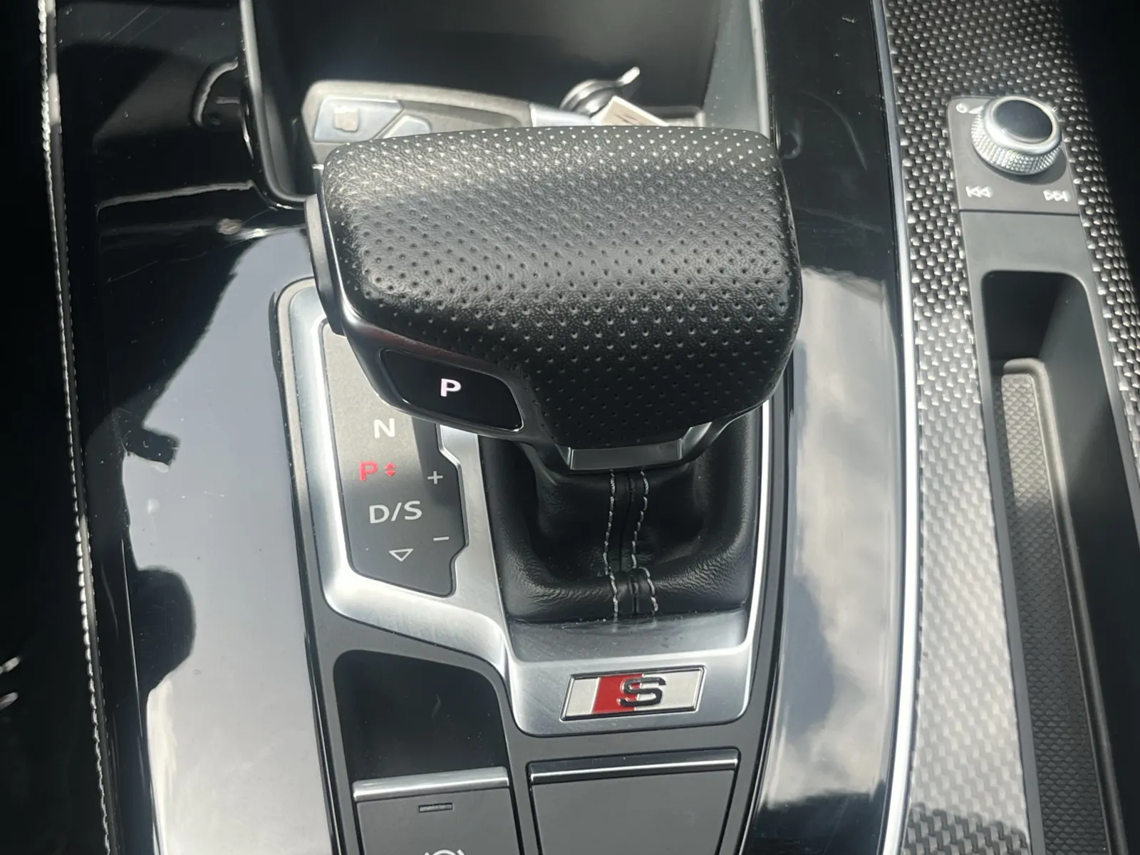 Audi SQ5 photo 20