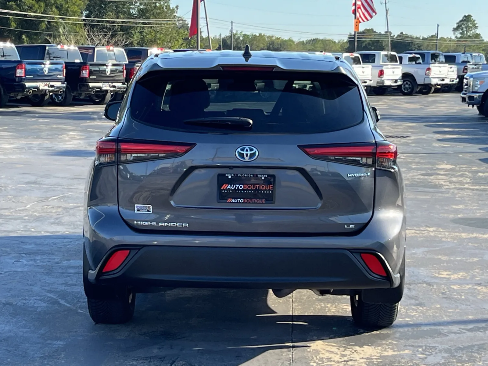 Toyota Highlander photo 8