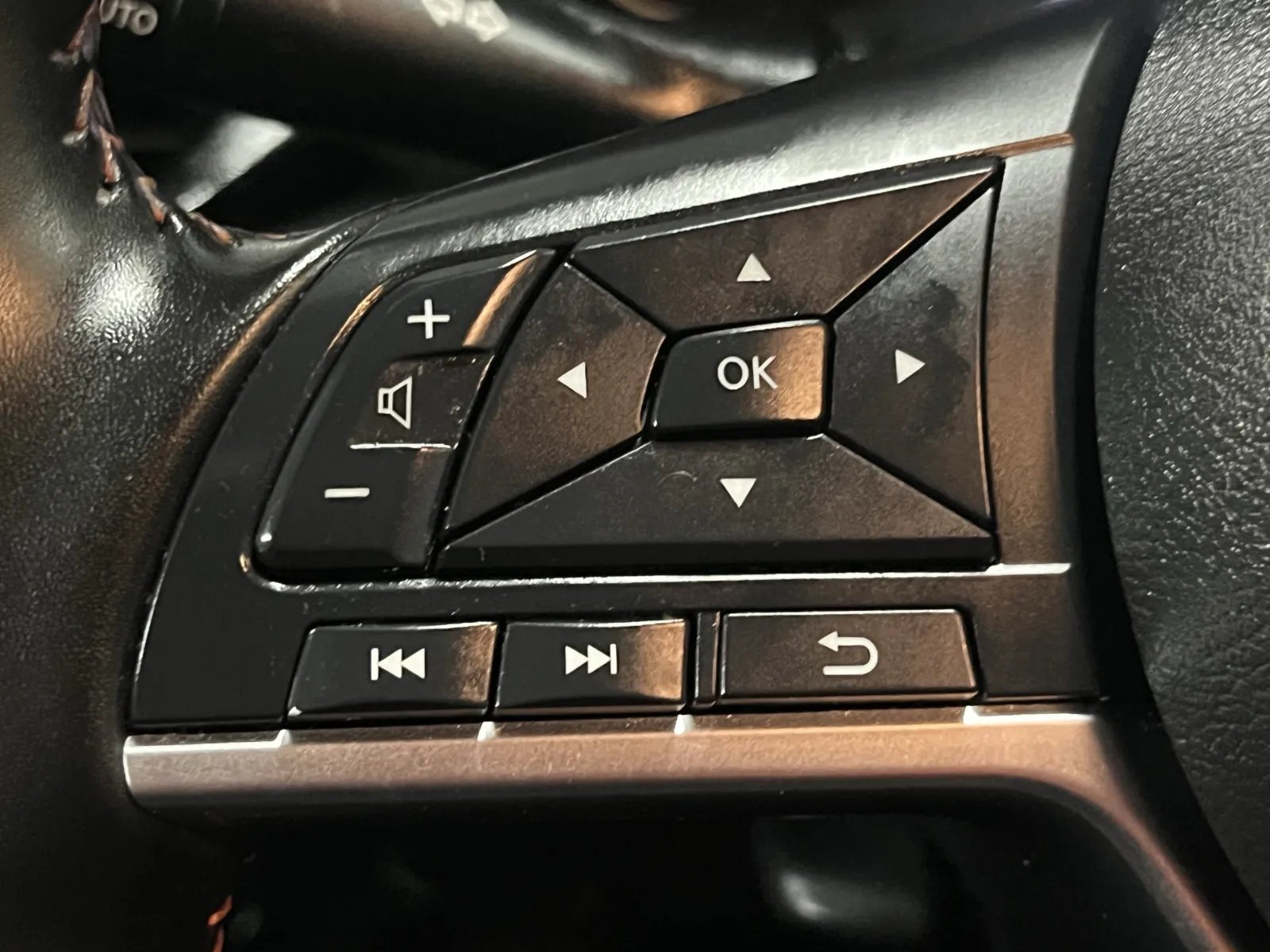 Nissan Sentra photo 16