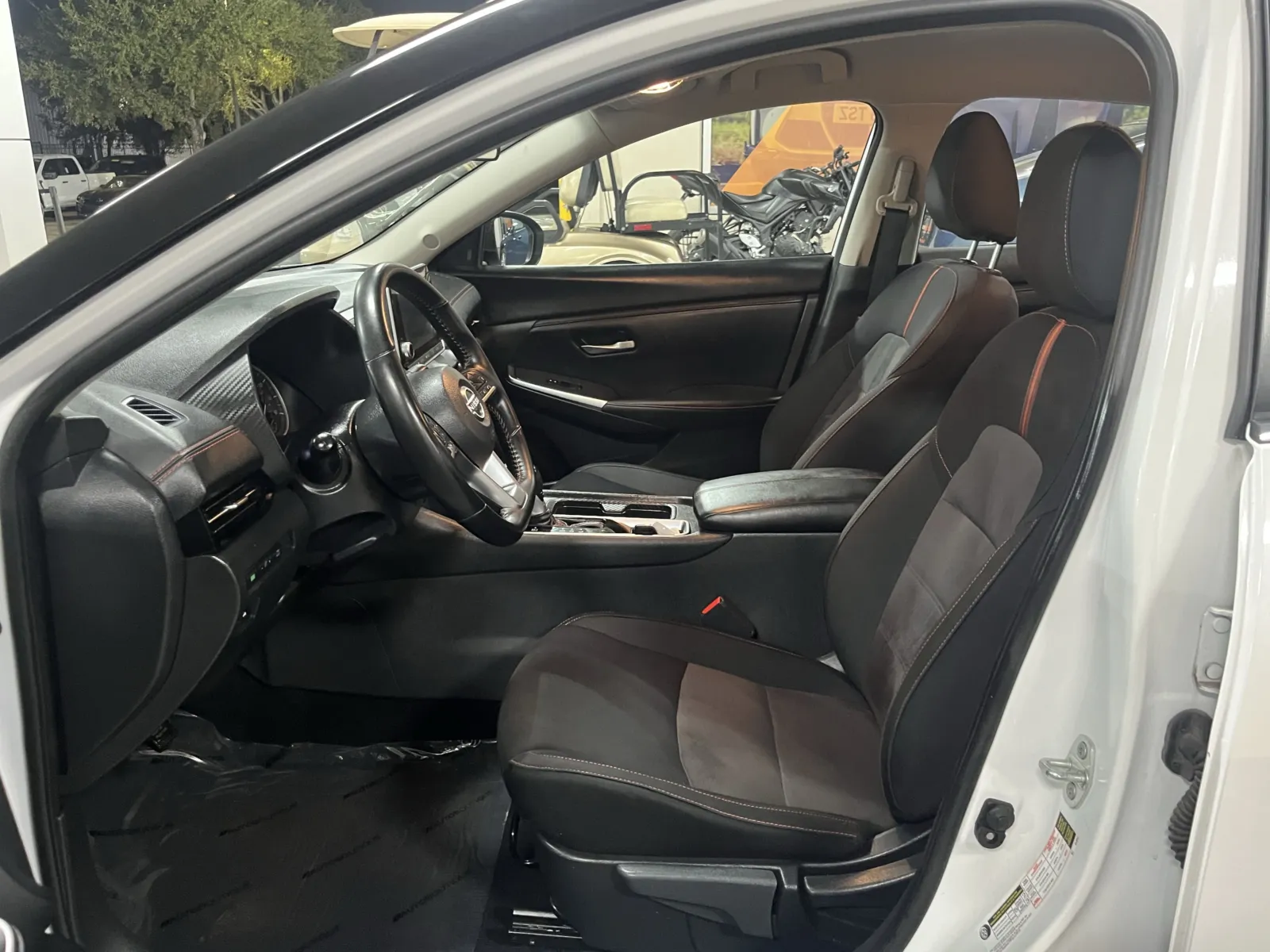 Nissan Sentra photo 23