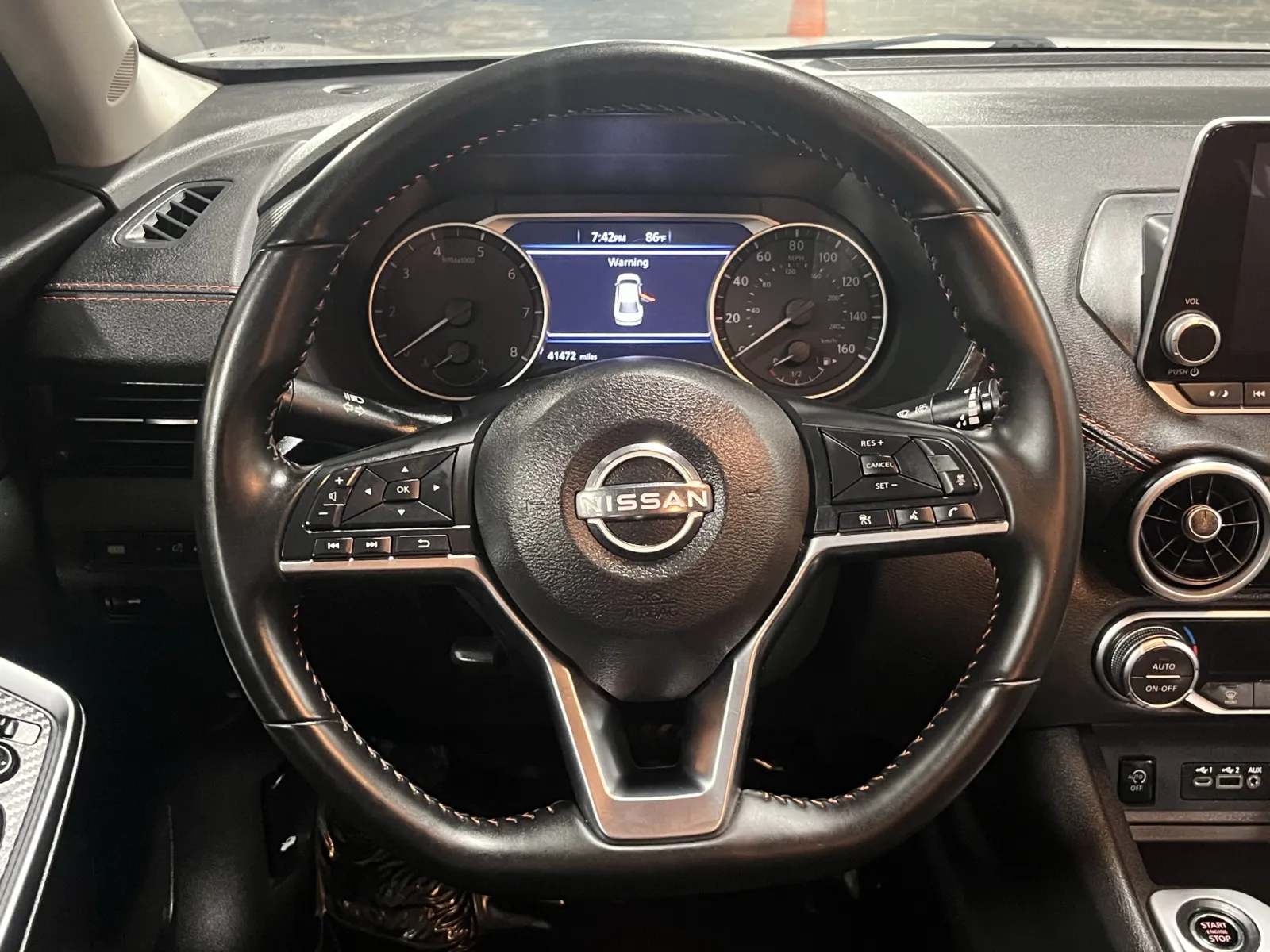 Nissan Sentra photo 15