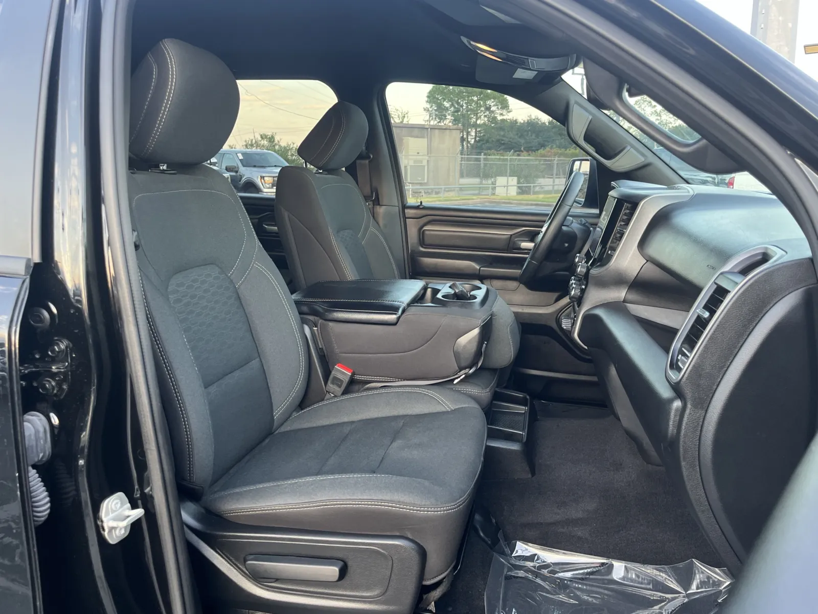 Ram 1500 photo 24