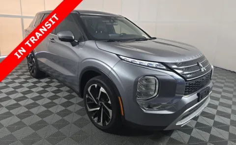 Another view of 2022 Mitsubishi Outlander SE for sale in Alvin, TX at Auto Boutique Texas