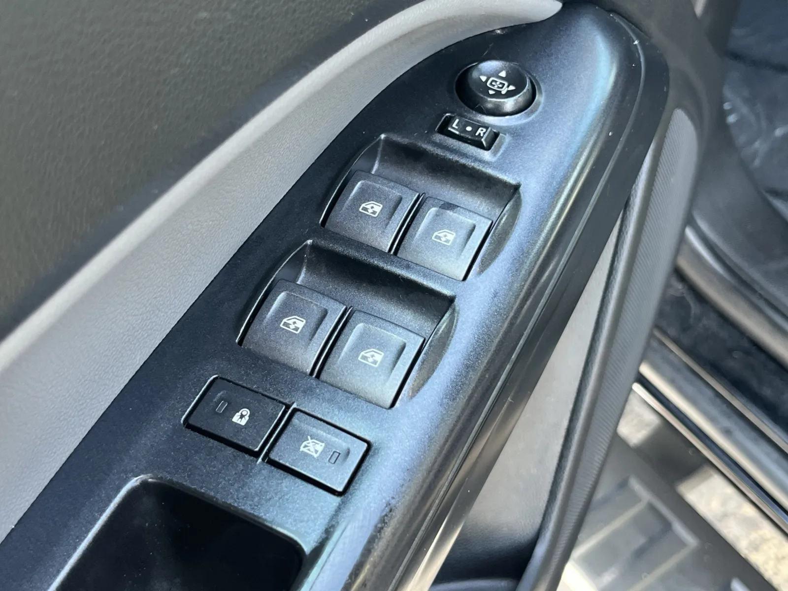 Chevrolet Colorado photo 21