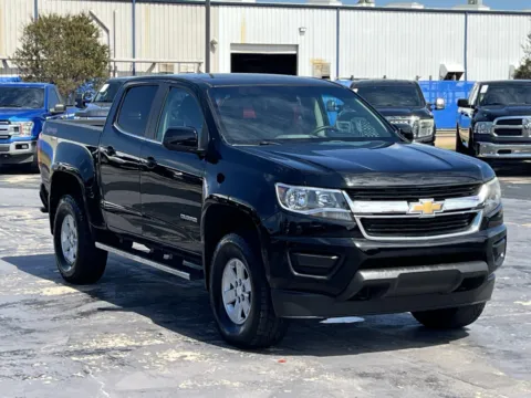 Another view of 2019 Chevrolet Colorado 4WD Work Truck for sale in Alvin, TX at Auto Boutique Texas