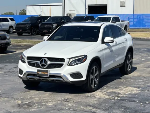 Photos of 2019 Mercedes-Benz GLC 300 for sale in Alvin, TX at Auto Boutique Texas