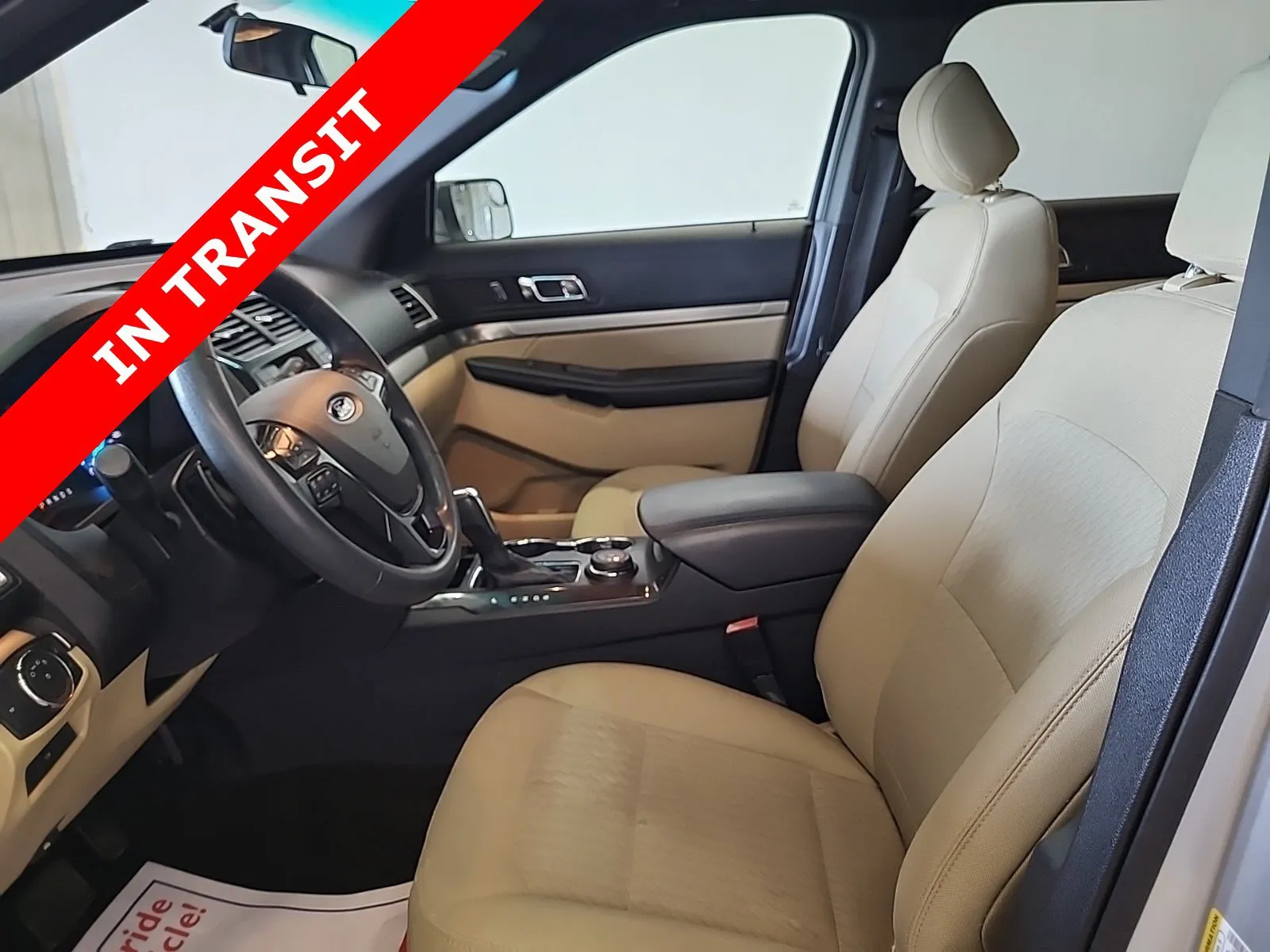 Ford Explorer photo 6