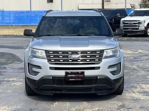 More photos of 2016 Ford Explorer at Auto Boutique Texas, TX