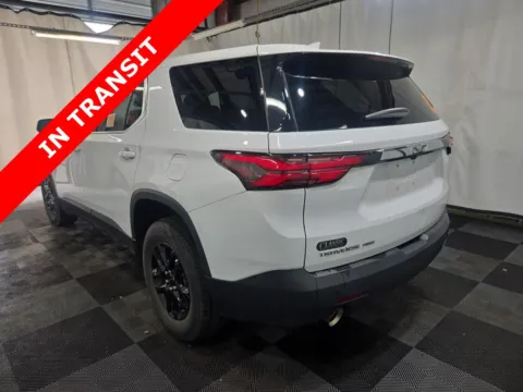 More photos of 2022 Chevrolet Traverse LS at Auto Boutique Texas, TX