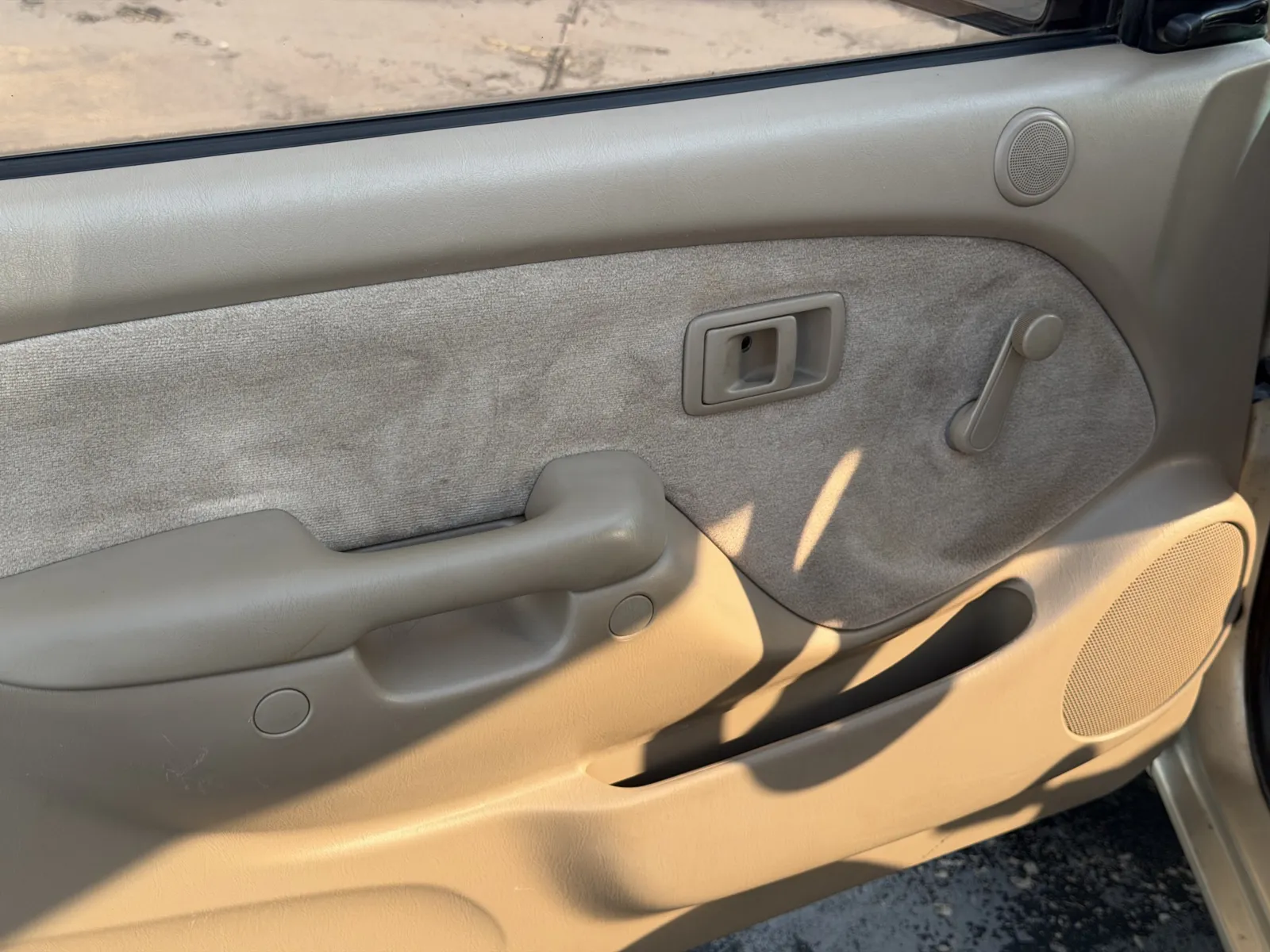 Toyota Tacoma photo 18