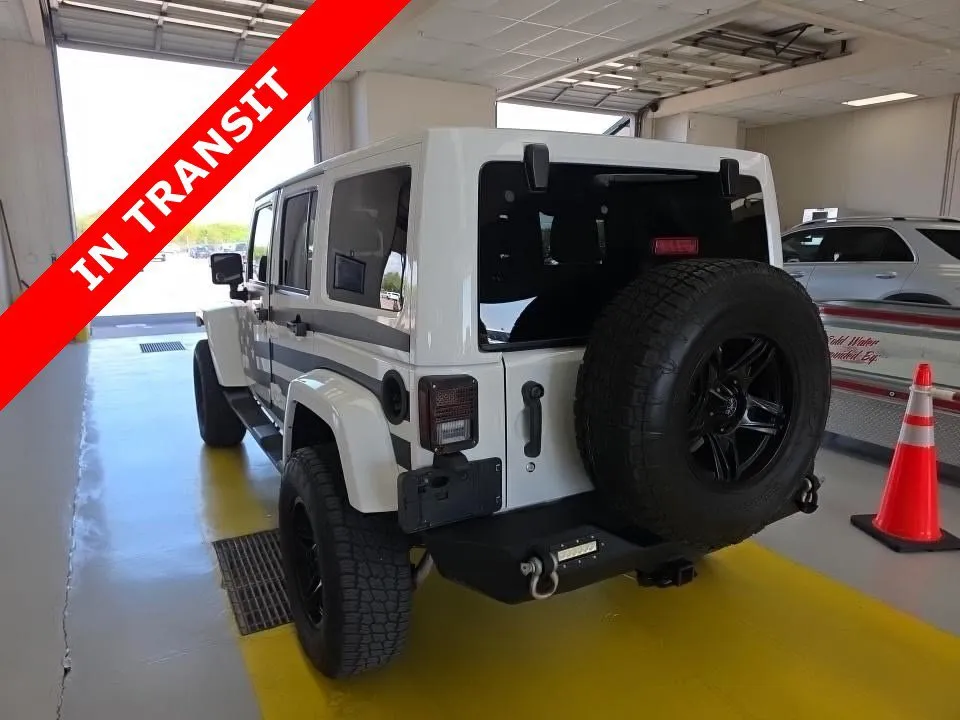 Jeep Wrangler photo 4