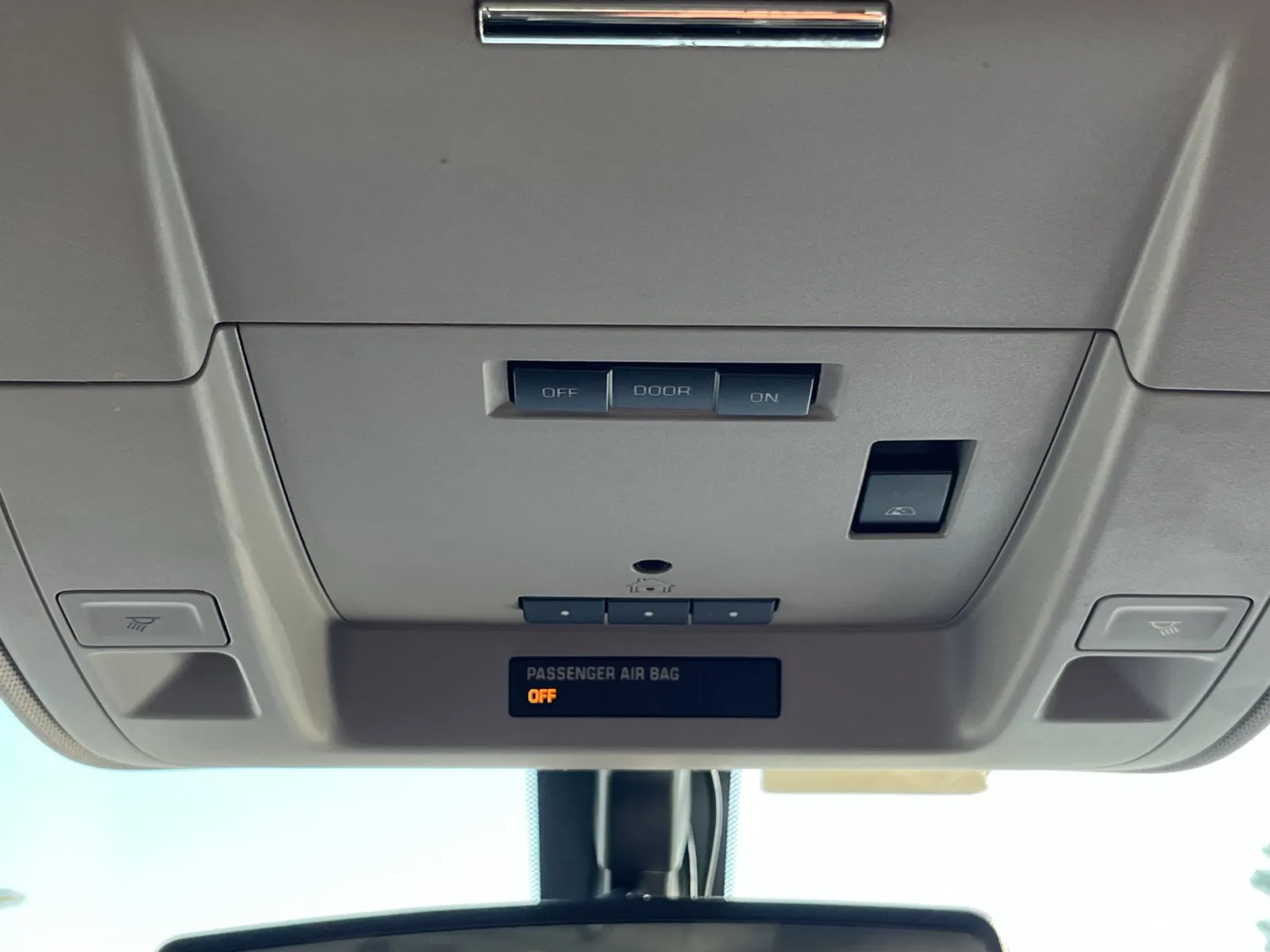 Chevrolet Silverado photo 20