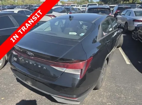 More photos of 2021 Hyundai Elantra SEL at Auto Boutique Texas, TX